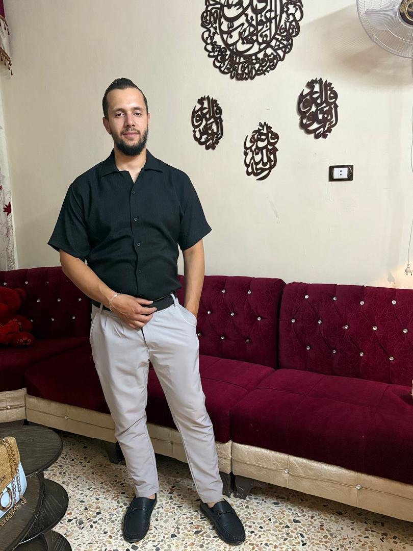 المعلم يوسف خالد